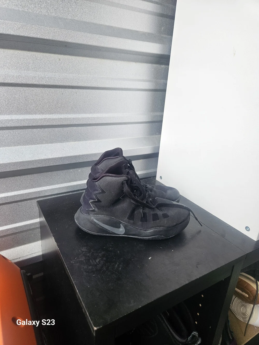 Nike Hyperdunk 2016 Women’s 7 Black High Top Basketball Shoes Zoom 852120-008